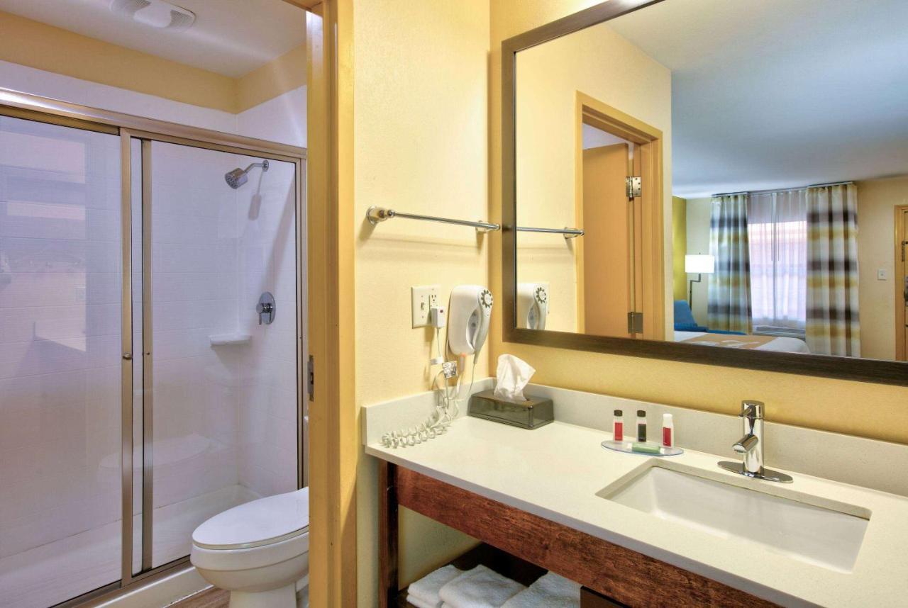 Days-Inn By Wyndham Batesville Ar Esterno foto