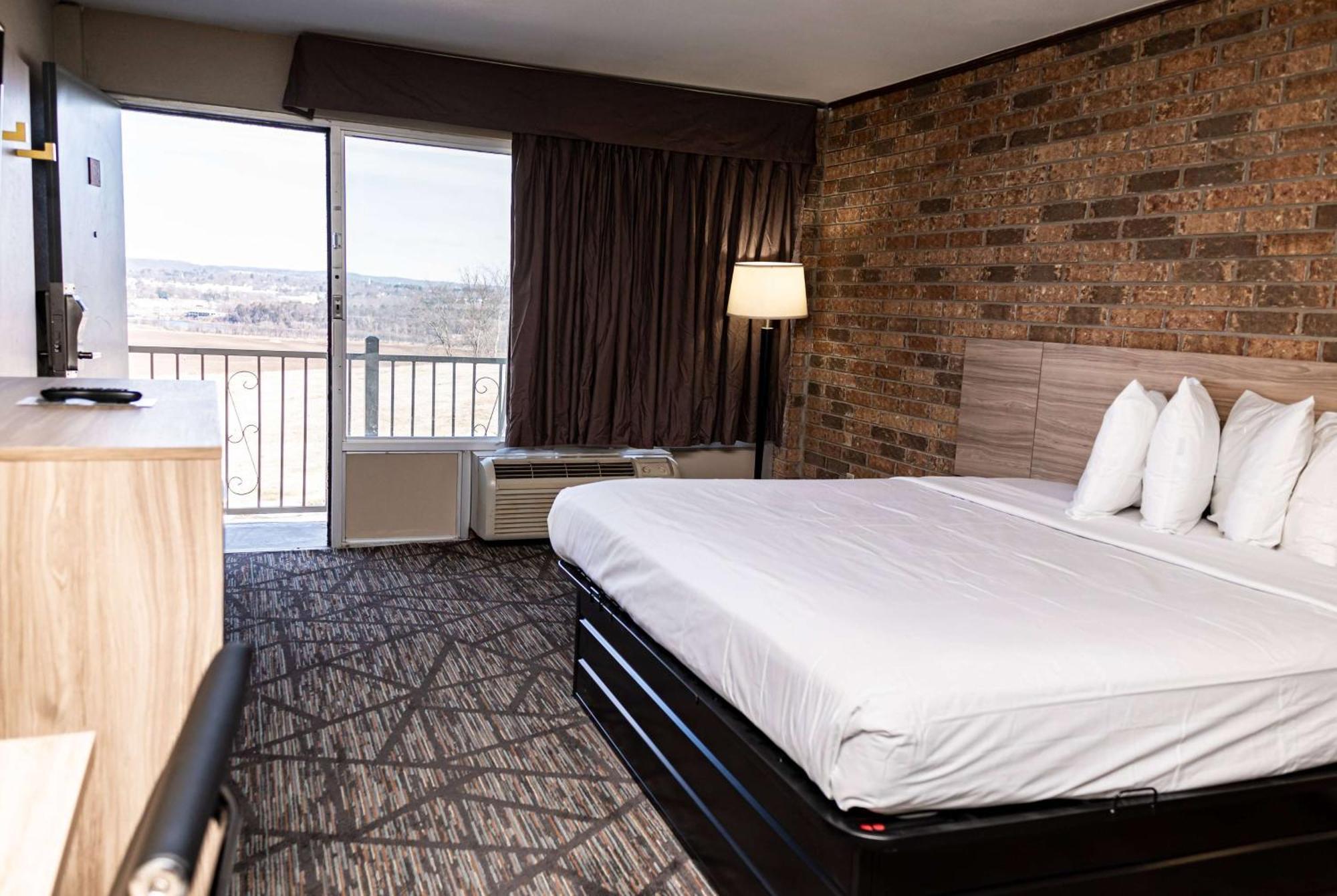 Days-Inn By Wyndham Batesville Ar Esterno foto