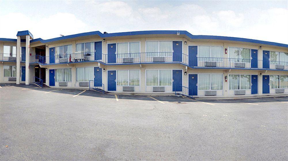Days-Inn By Wyndham Batesville Ar Esterno foto